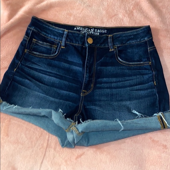 American eagle high rise shortie